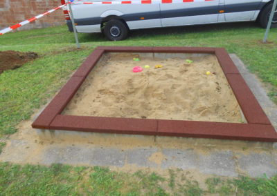 Spielplatz Gemeinde haßloch Randabdeckung